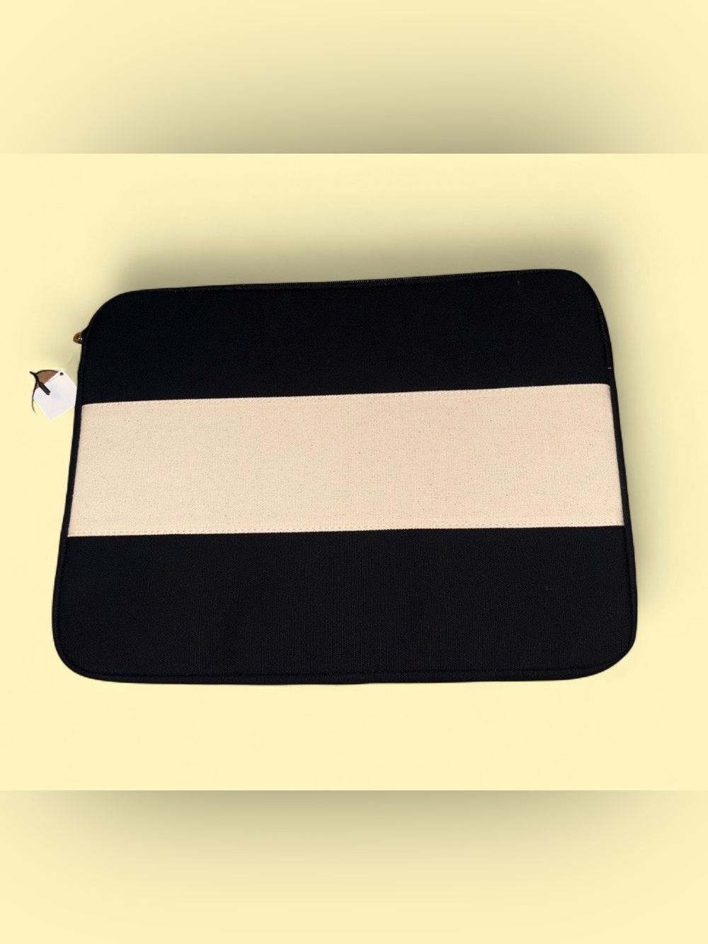 Boutique NWT Minimalist Canvas Laptop Sleeve / Computer Case - Picture 3 of 5